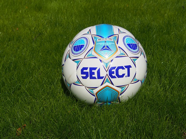 加盟巴萨 加盟巴萨